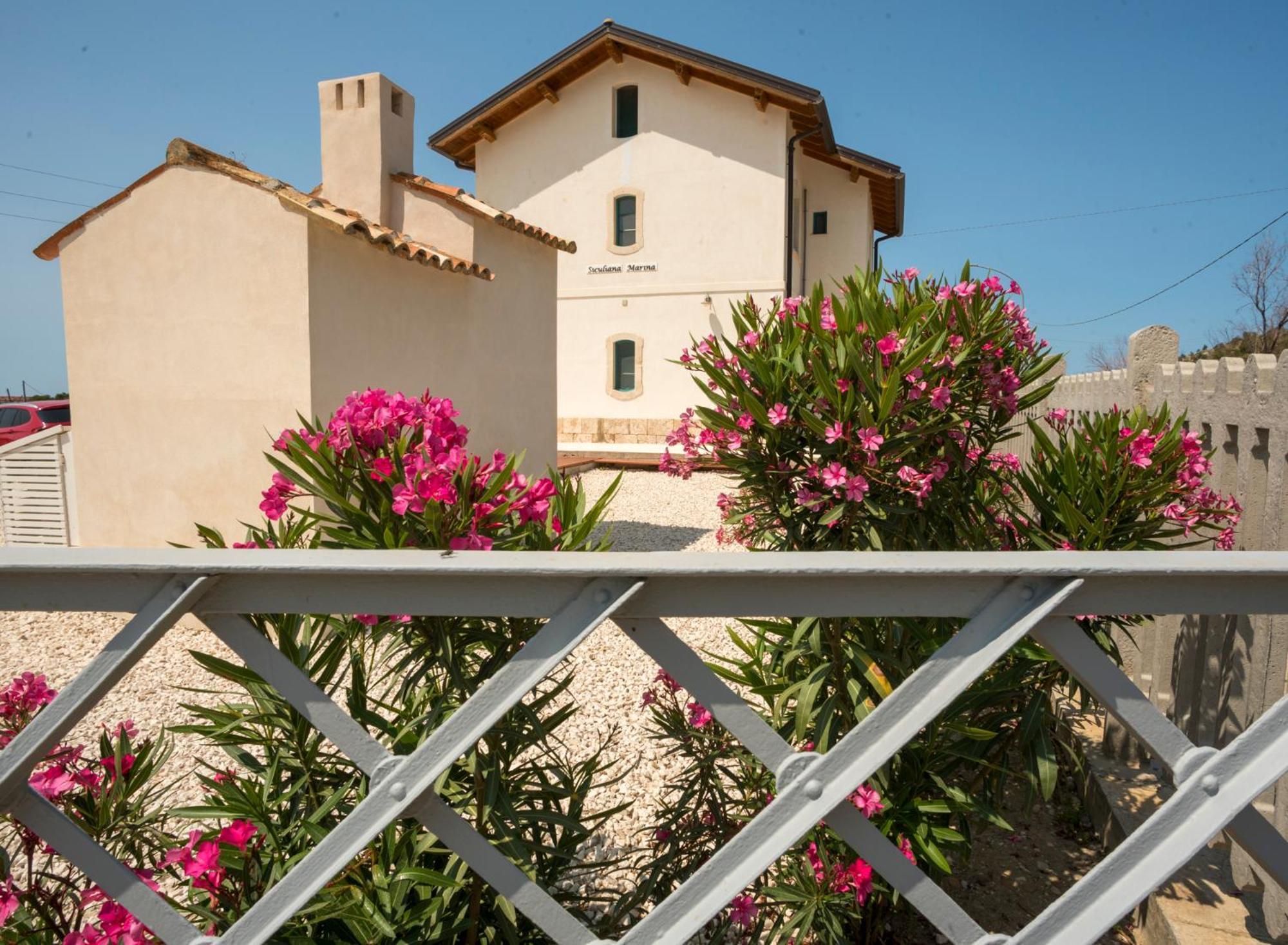 B&B Fermata 106 Da Carolina Siculiana Marina Exteriér fotografie